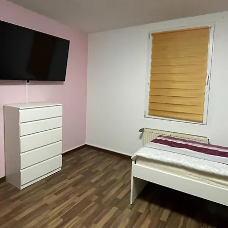 4-zimmer In 6 Personen Апартаменты *