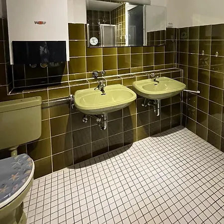 Апартаменты 4-zimmer In 6 Personen *
